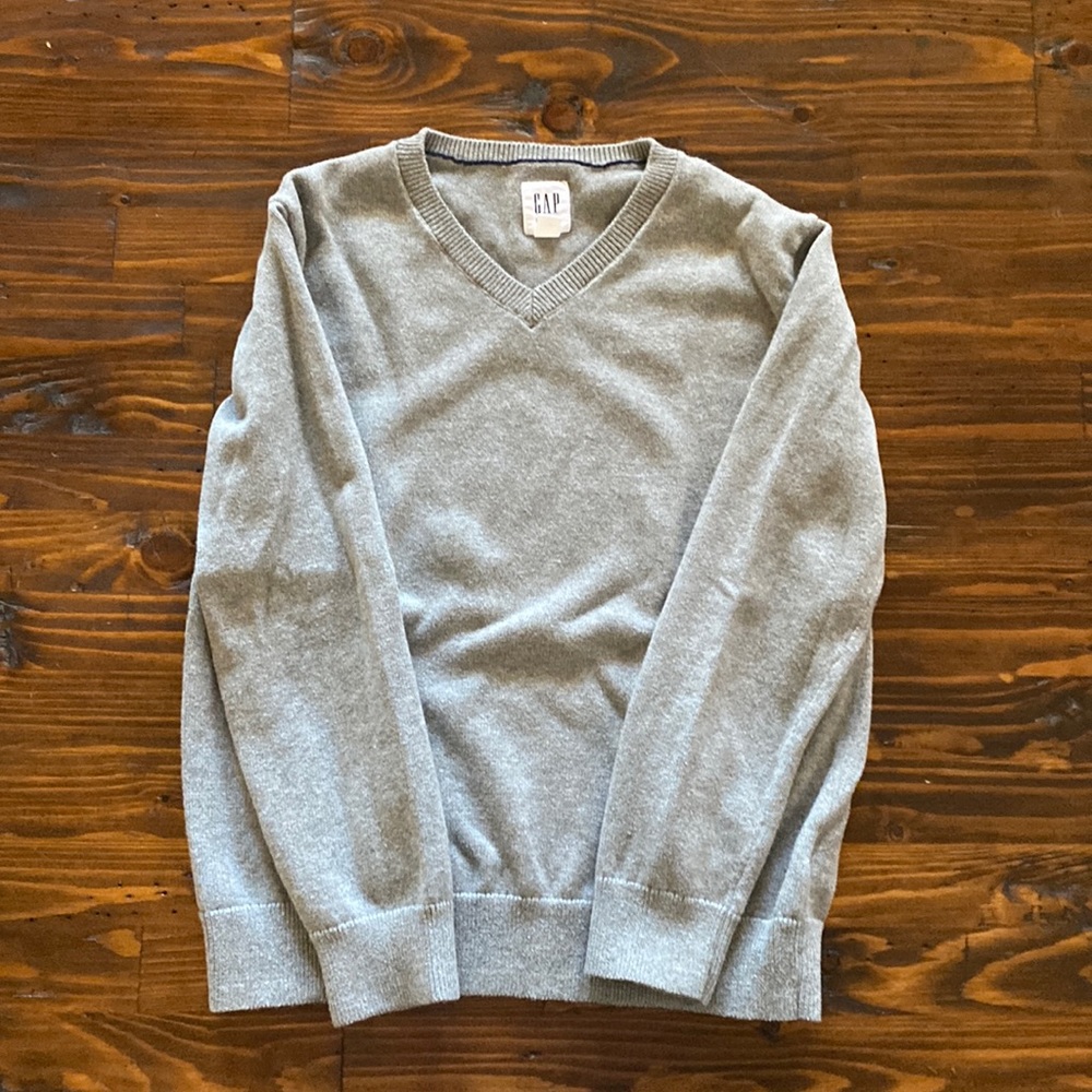 Gap boys sweater